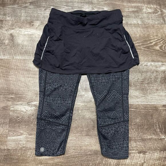 Athleta Contender 2-in-1 Capri Skirted Cropped Leggings Size Small - Picture 4 of 9